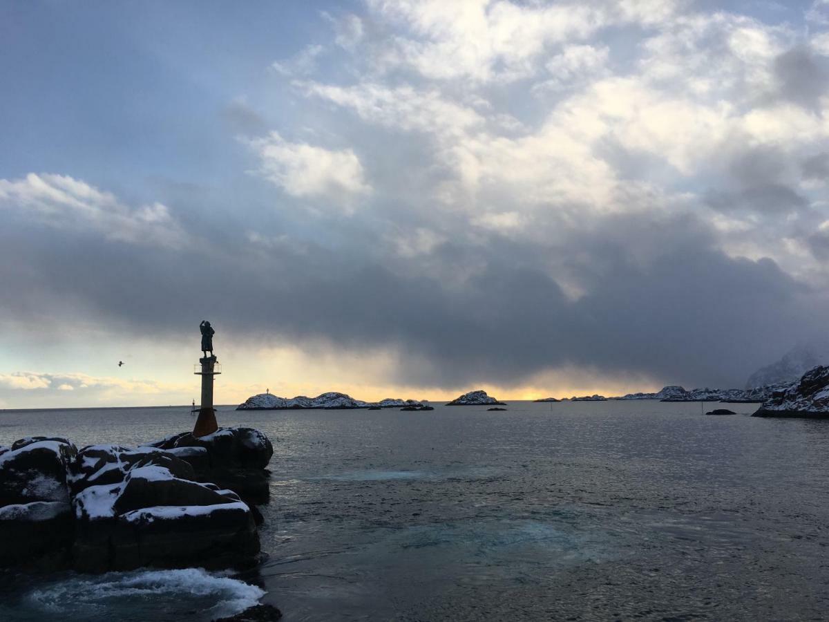 Svinoya, Hyggelig Leilighet Svolvær Zewnętrze zdjęcie